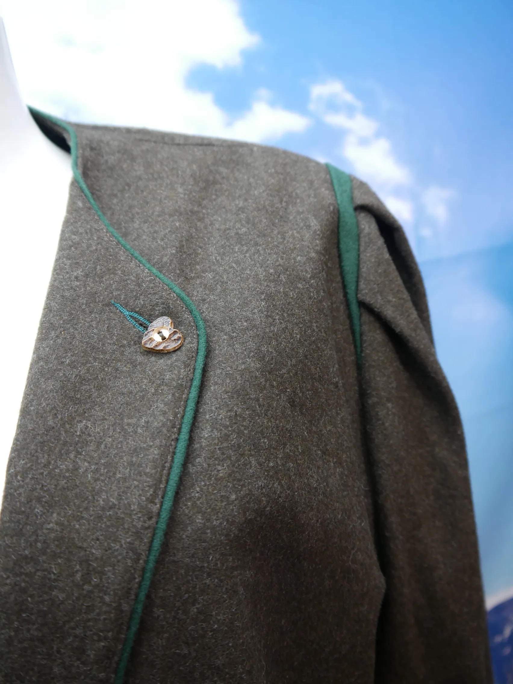 Peter Hahn neuwertig braun Loden mit Revers großartige Trachtenjacke Jacke Gr.42