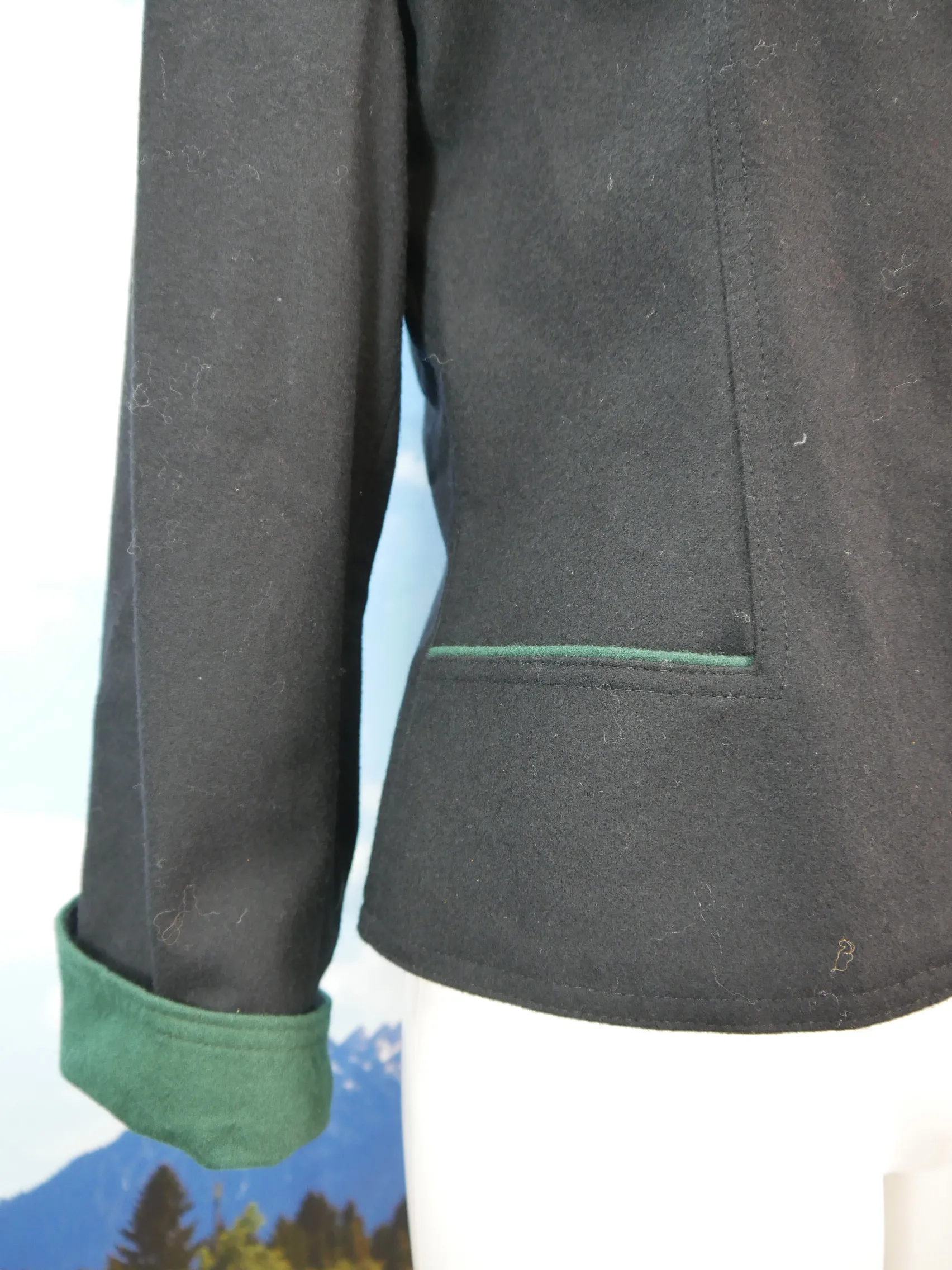 Peter Hahn neuwertig schwarz mit Wienernaht fesche Trachtenjacke Jacke Gr.40